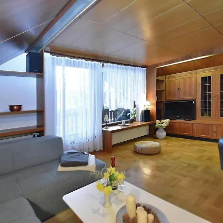 Spacious Apartment In Struth Helmershof With Terrace