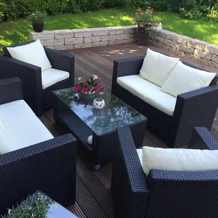 Spacious Apartment In Struth Helmershof With Terrace Apartman